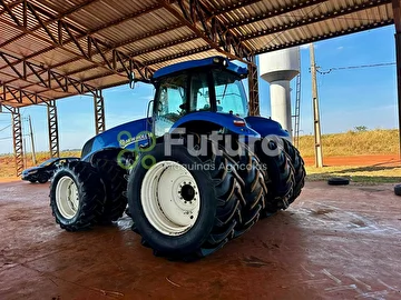 TRATOR NEW HOLLAND T8.385 ANO 2014