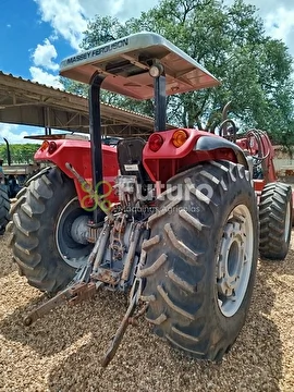 TRATOR MASSEY FERGUSON 4292 ANO 2015 COM CONJUNTO
