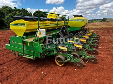 PLANTADEIRA JOHN DEERE 2134 ANO 2017