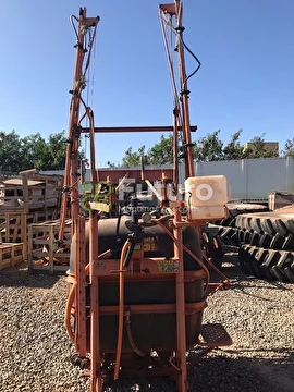 PULVERIZADOR JACTO CONDOR M12 ANO 2008