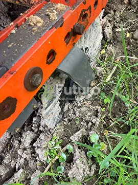 PLANTADEIRA KUHN PDM PG 900 ANO 2014