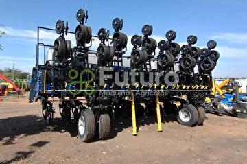 PLANTADEIRA NEW HOLLAND PL 6013 ANO 2023