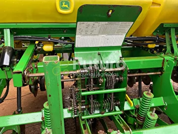 PLANTADEIRA JOHN DEERE 1111 ANO 2014