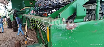 PLATAFORMA JOHN DEERE 316 ANO 2002