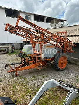 PULVERIZADOR JACTO 3000 ANO 2013