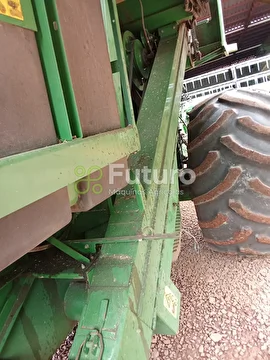 COLHEITADEIRA JOHN DEERE 1470 ANO 2013