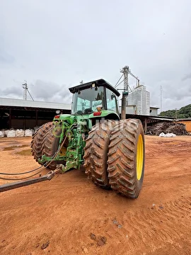 TRATOR JOHN DEERE 7715 ANO 2009