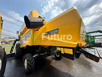 COLHEITADEIRA NEW HOLLAND TC 4.90 ANO 2021