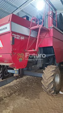 COLHEITADEIRA MASSEY FERGUSON 32SR ANO 2014