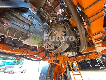 PULVERIZADOR JACTO UNIPORT 2500 ANO 2010