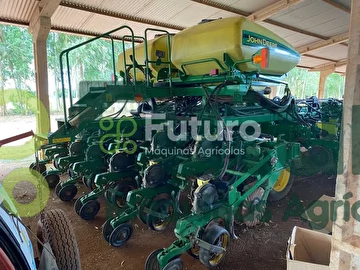 PLANTADEIRA JOHN DEERE DB 50 ANO 2014