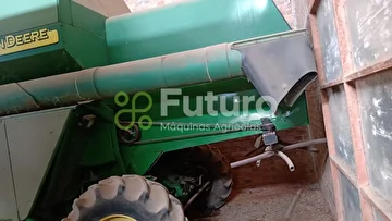 COLHEITADEIRA JOHN DEERE 1450 ANO 2005