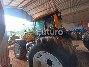 TRATOR VALTRA BH 224 ANO 2017