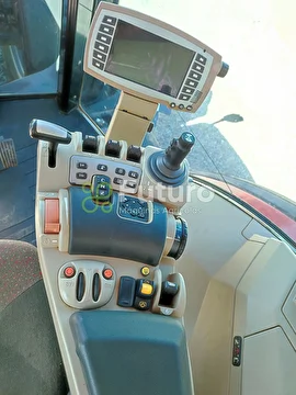 TRATOR MASSEY FERGUSON 8670 ANO 2013