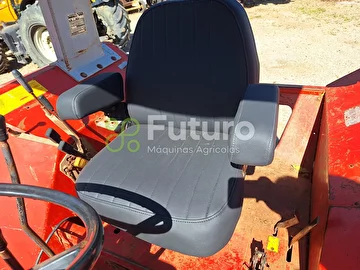 TRATOR MASSEY FERGUSON 650 ANO 2004