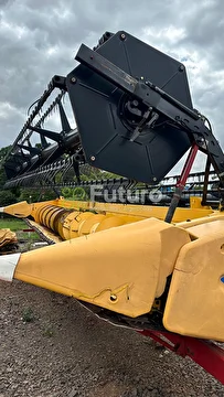 PLATAFORMA NEW HOLLAND 25 F ANO 2015