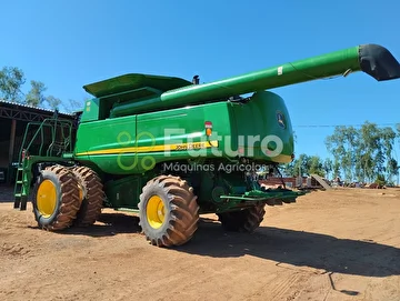 COLHEITADEIRA JOHN DEERE STS 9770 ANO 2013