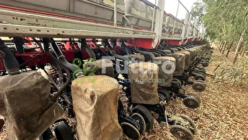 PLANTADEIRA JUMIL 8090PD ANO 2017