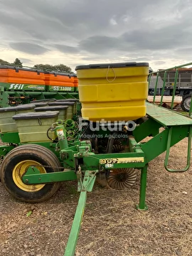 PLANTADEIRA JOHN DEERE 907 ANO 2008