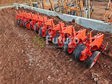 PLANTADEIRA KUHN PG 1300 ANO 2018