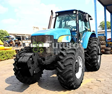 TRATOR NEW HOLLAND TM 7010 ANO 2011