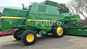 COLHEITADEIRA JOHN DEERE 1570 ANO 2012