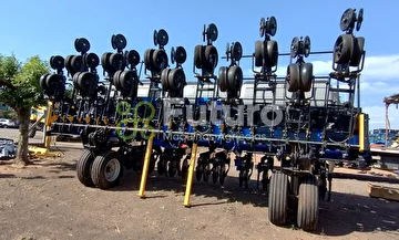 PLANTADEIRA NEW HOLLAND PL 6013 ANO 2023