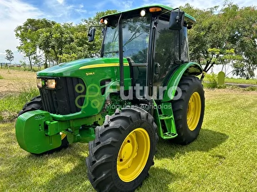 TRATOR JOHN DEERE 5085E ANO 2016