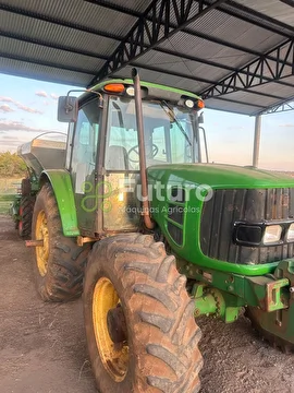 TRATOR JOHN DEERE 6110D ANO 2012