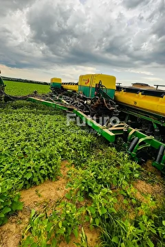 PLANTADEIRA JOHN DEERE 2130 ANO 2017