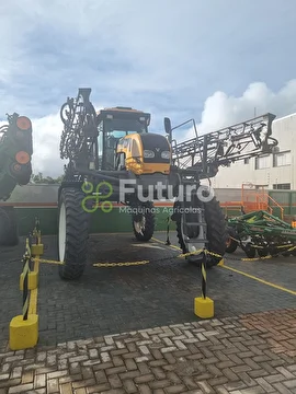 PULVERIZADOR VALTRA BS 3020H ANO 2014