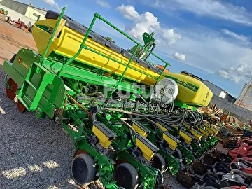 PLANTADEIRA JOHN DEERE 2117 ANO 2020