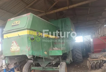 COLHEITADEIRA JOHN DEERE SLC 6200 ANO 1992
