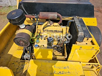 COLHEITADEIRA NEW HOLLAND TC 57 ANO 2007