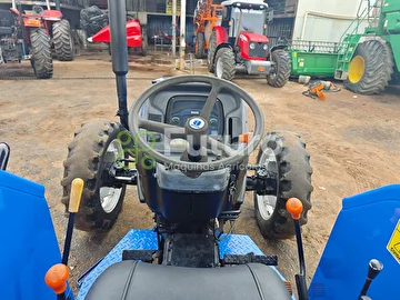 TRATOR NEW HOLLAND TT 3840 ANO 2009