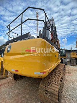 ESCAVADEIRA JOHN DEERE 210 GLC ANO 2023