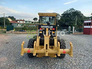 MOTONIVELADORA CATERPILLAR 140K ANO 2010
