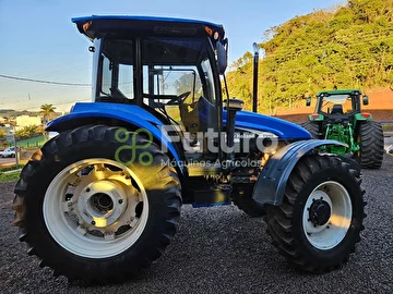 TRATOR NEW HOLLAND TS 110 ANO 2004