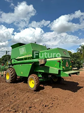 COLHEITADEIRA JOHN DEERE 1450 ANO 2002