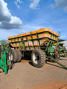 CARRETA GRANELEIRA STARA REBOKE NINJA 24000 ANO 2004