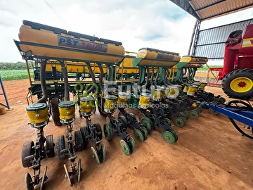 PLANTADEIRA TATU MARCHESAN PST TRIO FLEX ANO 2017
