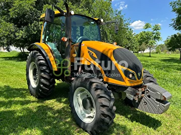 TRATOR VALTRA A 124 ANO 2019