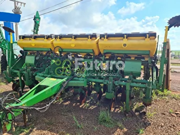 PLANTADEIRA JOHN DEERE 1111 ANO 2007