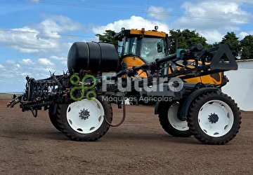 PULVERIZADOR VALTRA BS 3020H ANO 2012