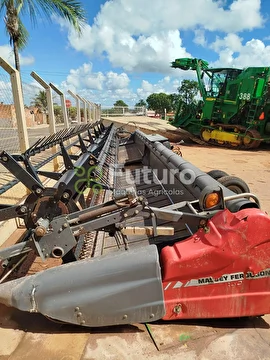 COLHEITADEIRA MASSEY FERGUSON 9790 ANO 2011