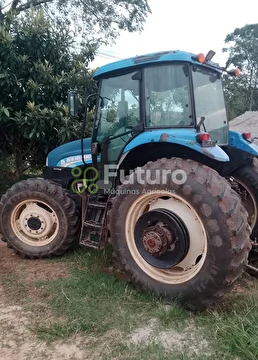 TRATOR NEW HOLLAND TS 6.120 ANO 2013