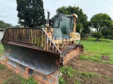 TRATOR DE ESTEIRA KOMATSU D61EX ANO 2013