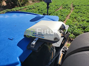 PULVERIZADOR NEW HOLLAND SP 2500 ANO 2017