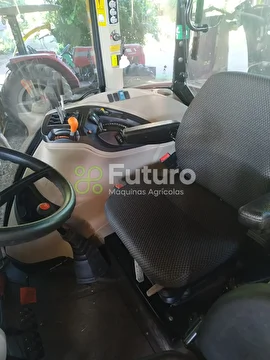 TRATOR MASSEY FERGUSON 6714 ANO 2024