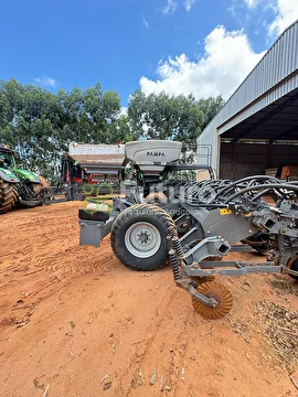 CONJUNTO DE PLANTIO TRATOR FENDT 1046 VARIO ANO 2022